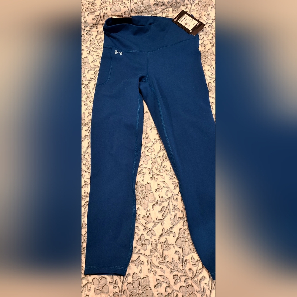Underarmor Small Short High Rise Ankle Leggings